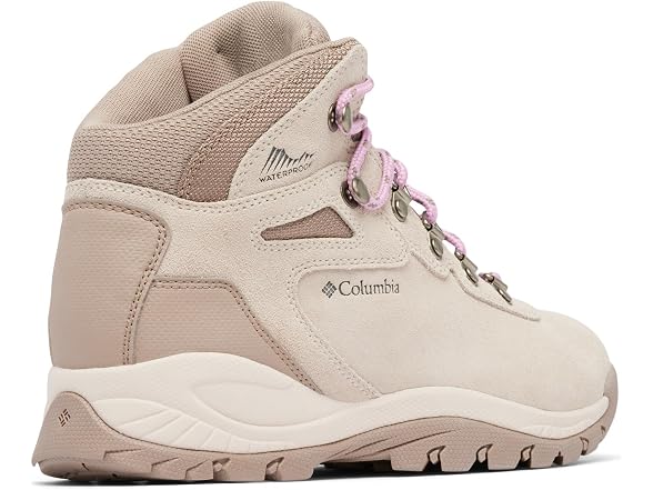 Columbia Women's Newton Ridge Plus Amped, 2024