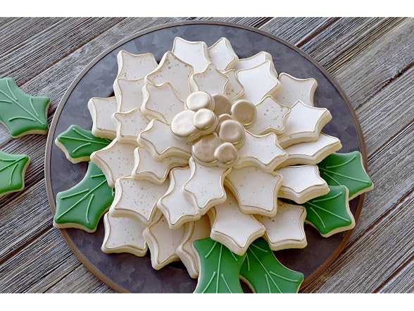 R&M Holiday Wreath Cookie Cutters 4pc