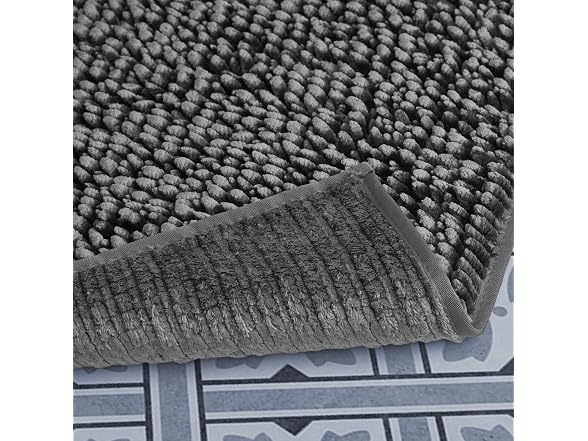 Laura Ashley Butter Chenille Bath Rug, Pi