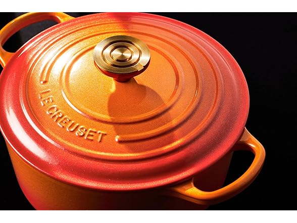 Le Creuset Crucible Knob, Large., Brass