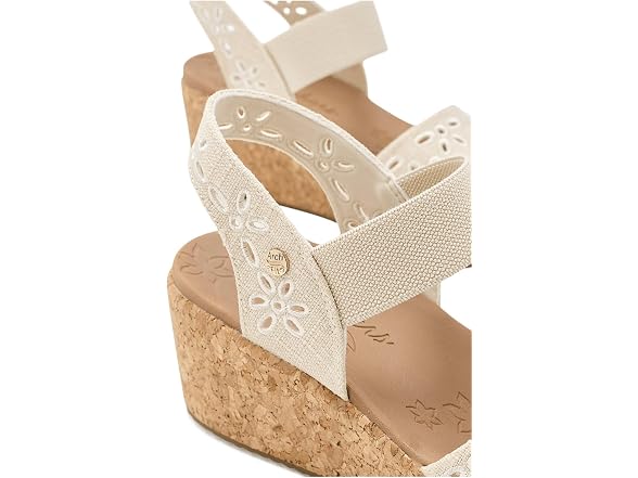 Skechers Women Arch Beverlee 2.0-Beach Sandal
