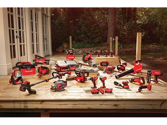 CRAFTSMAN CMCS300M1 V20 Reciprocating Saw