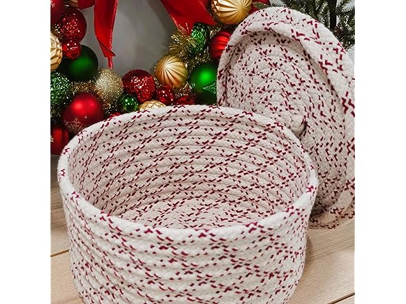 Holiday Wool Lidded Crock Basket - Red