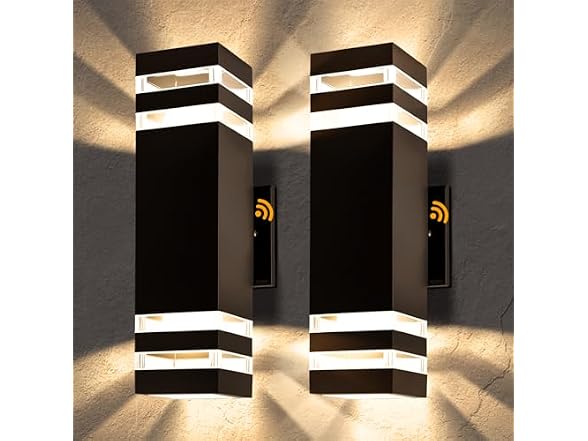 Tesjaso Dusk-to-Dawn Wall Sconce 2-Pack