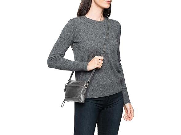 Frye womens Melissa Wristlet, Carbon