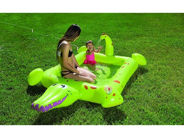 Poolmaster Crocodile Spray Inflatable
