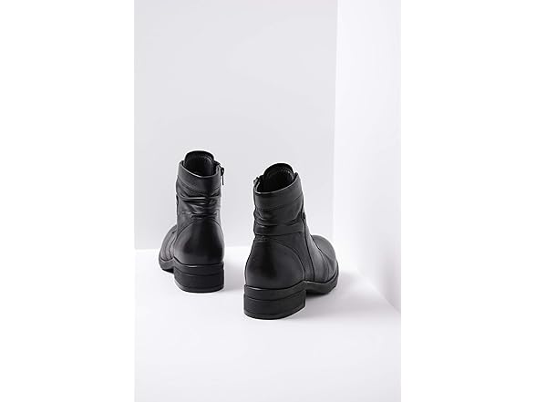 Wolky Center WR Lace up Shoes