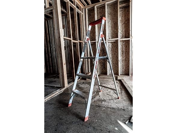 Little Giant Flip N Lite 5-ft Stepladder, 15273-001