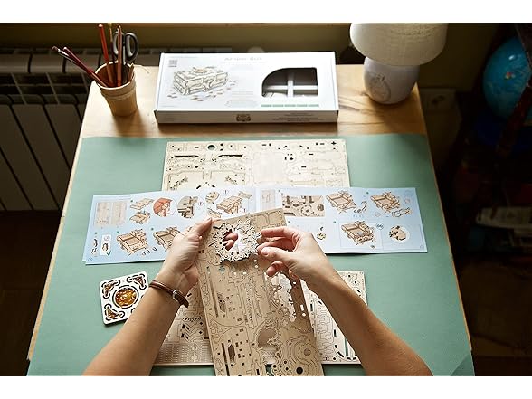 UGEARS Amber Box 3D Wooden Puzzle Wooden