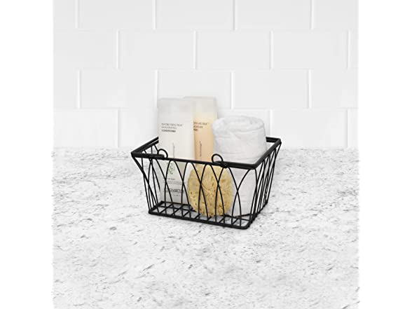 Spectrum Diversified Twist Handles Décor