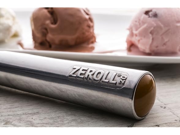 Zeroll 2 oz Original Ice Cream Scoop