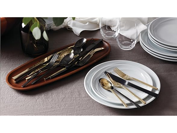 Allay Midnight 20 Piece Everyday Flatware Set, Service For 4