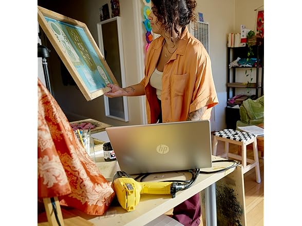 HP 15.6" 13th Gen i7 Laptop