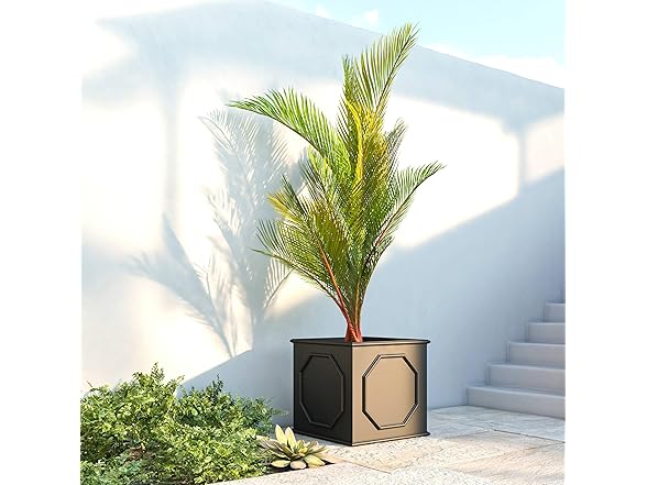 LeisureMod Sprout Stone Planter
