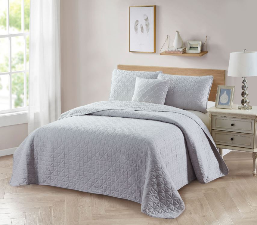 Bibb Home Solid Reversible Quilt Sets - Gallery 12