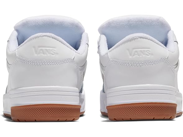 Vans Unisex Hylane Shoe - Puffy Y2K Skate Inspired (8W/6.5M)