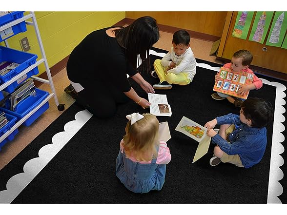 Rainbow Scallop Border Educational Area Rug