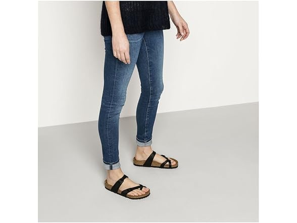 Birkenstock Women's Mayari Leather Thong