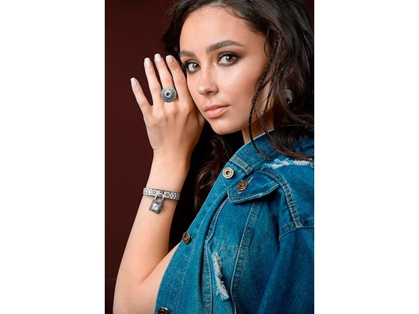 Jessica Simpson Locket Watch Bracelet