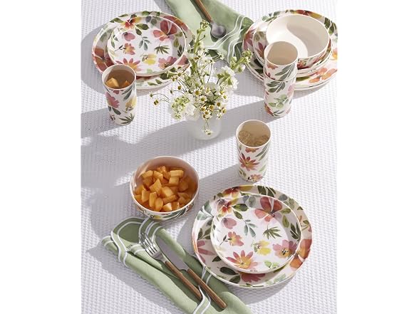 Oneida 24 Seven Floral Melamine