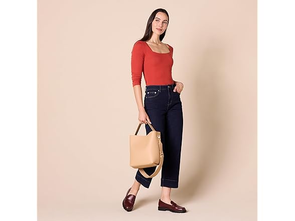  Amazon Essentials Soft Bucket HandBag