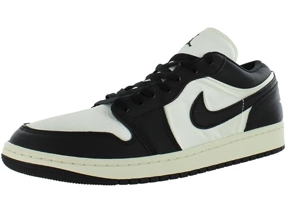 Nike Jordan 1 Low Women's SE 'Vintage Panda'
