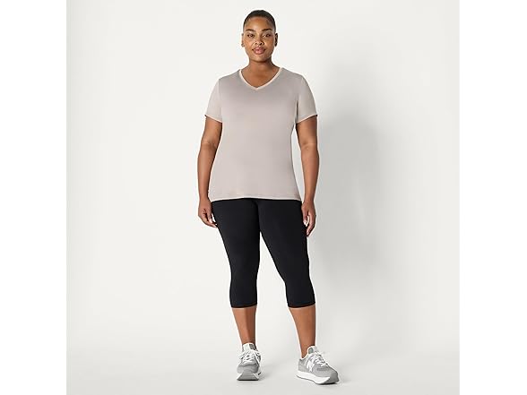 Amazon Essentials Womens V-Neck T-Shirt