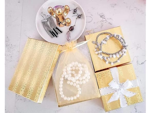 RJ Displays- Gold Foil Cotton Filled