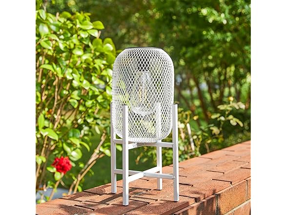 Glitzhome Solar Lanterns, White Metal
