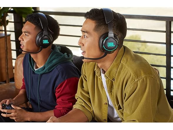JBL QUANTUM 810 WIRELESS