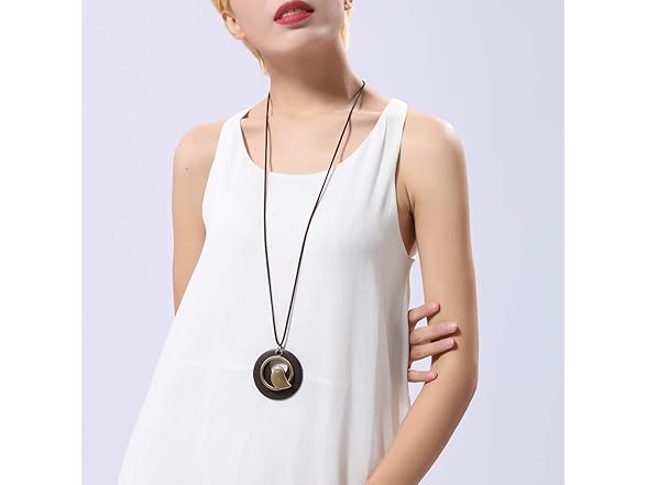 COOSTUFF ANNA Womens Pendant Necklace