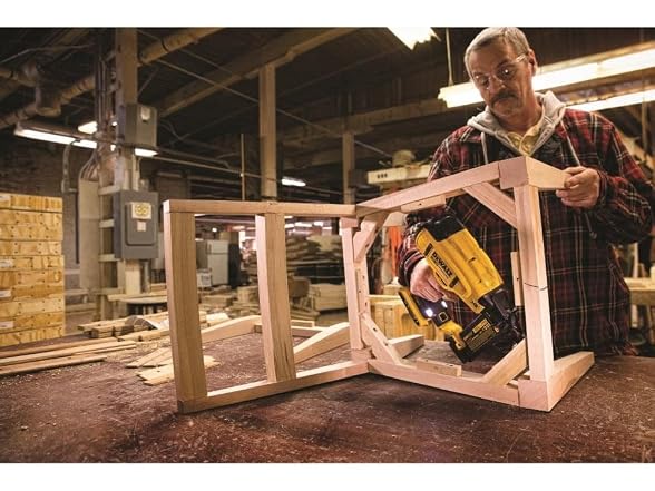DEWALT DCN680B 20V MAX* XR® 18 GA Brad Nailer
