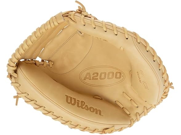 Wilson 2024 Baseball Classics Series A2000 M23 33.5” Baseball Catcher’s Mitt - R