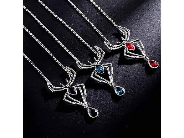 FUTIMELY Vintage Gothic Spider Necklace