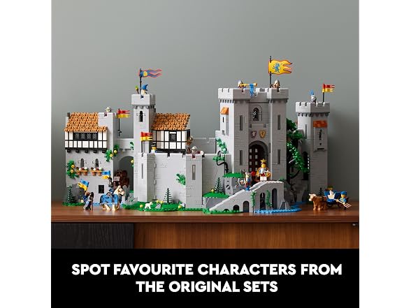 LEGO Lion Knights’ Castle 10305
