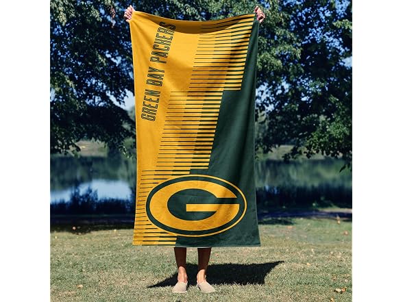 GREEN BAY PACKERS Jacquard Beach Towel