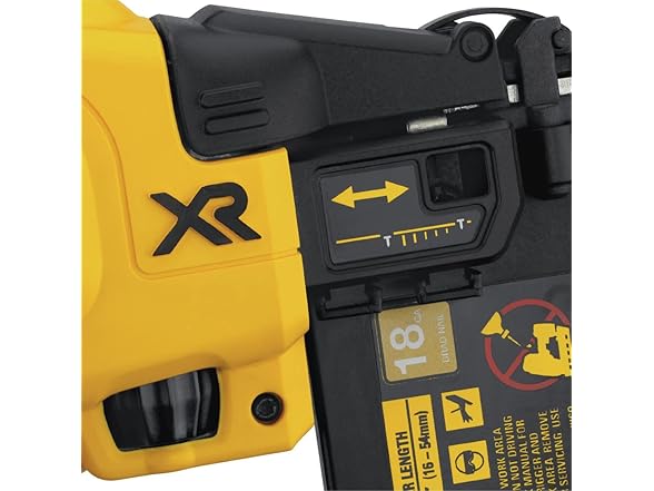 DEWALT DCN680D1 20V MAX Brad Nailer Kit, 18GA