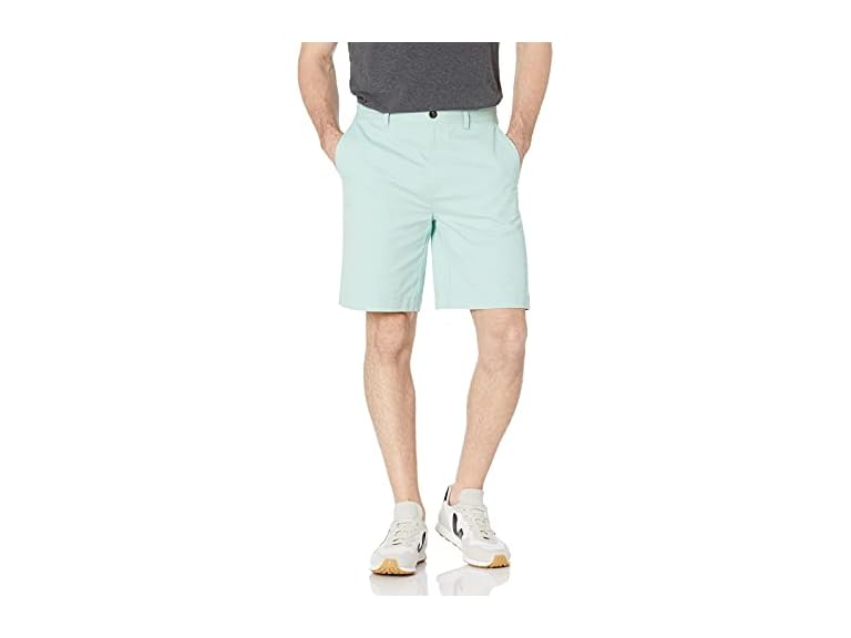 Amazon Essentials Men Classic-fit 9" Short