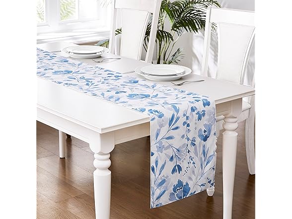 Izod - Table Runner, 100% Polyester Mystic Floral