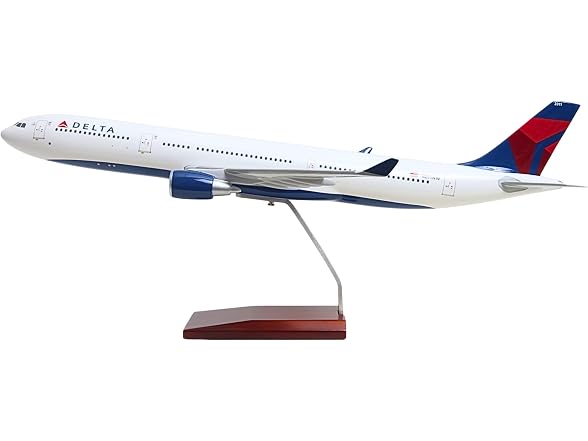 SkyMarks Elite Delta A330-300 1/100 Scale