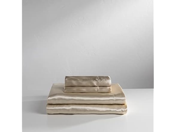 Baltic Linen Satin Luxury Queen Sheet Set