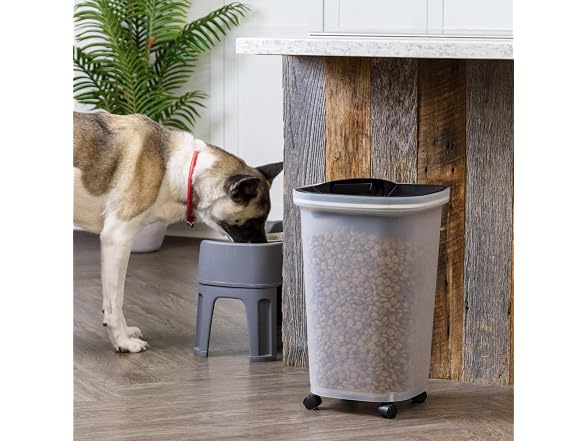 IRIS USA Dog Food Storage Container, Up to 2