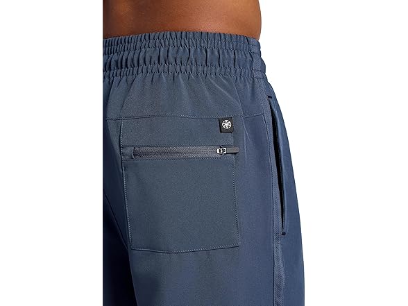 Gaiam Mens Lunge 5" Short