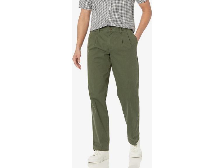 Amazon Essentials Men's Classic-Fit Wrinkle-Resistant Pleated Chino Pant (Available in Big & Tall), Dark Olive, 34W x 32L