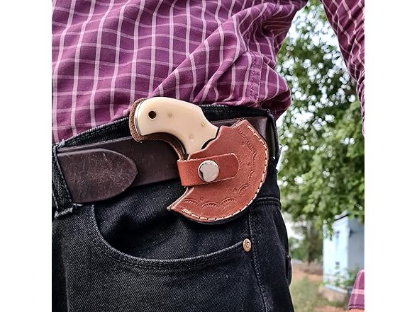 Vetus Skinning Knife Bone Handle Damascus