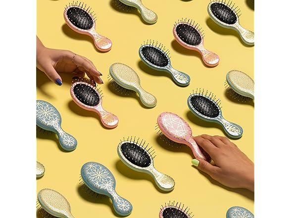 Wet Brush Mini Detangler Hair Brush, Peach