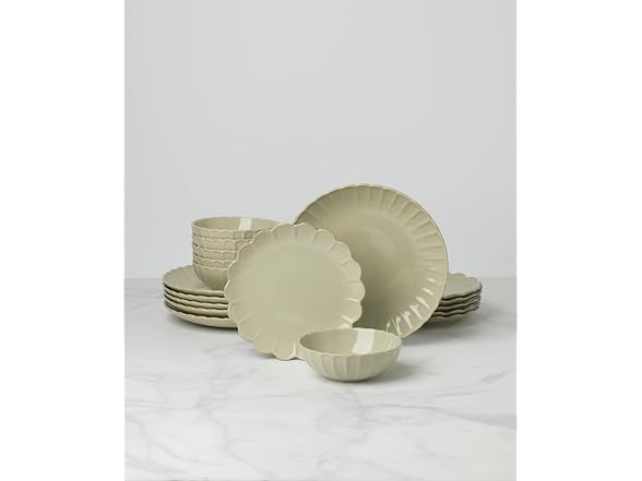 Lenox French Perle Scallop 18-Piece Dinnerware Set for 6