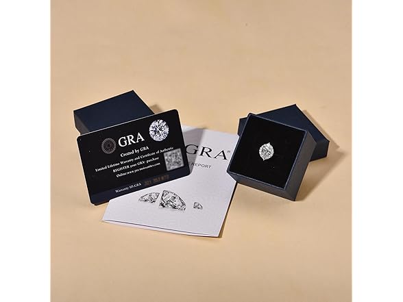 LAVALE Moissanite Engagement Ring (6)