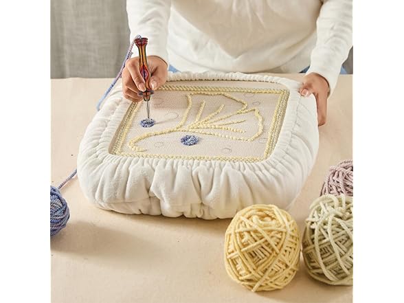 The Oxford Punch Needle 8 Fine Point Punch Needle