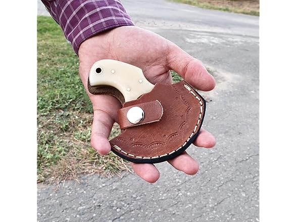 Vetus Skinning Knife Bone Handle Damascus